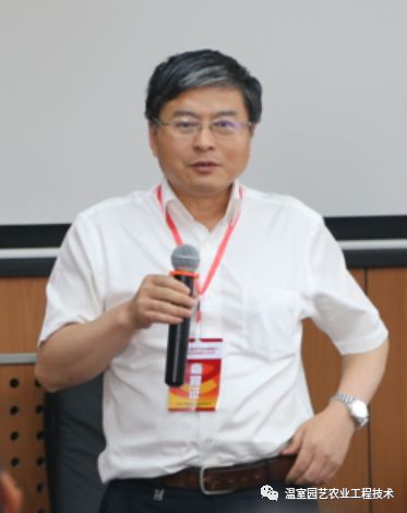 中国园艺学会设施园艺分会会长,中国蔬菜协会基质分会会长李建设