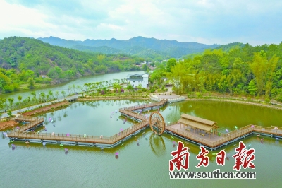 白沙村以创建美丽庭院,打造美丽景观为着力点,建起了美好家园.