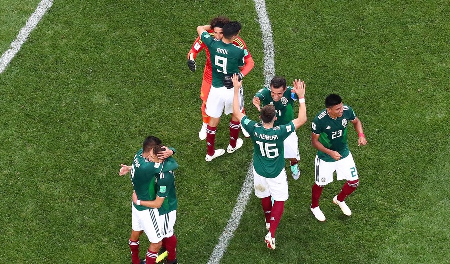 利物浦式反击打蒙德意志,墨西哥爆冷赢下卫冕