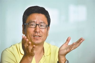 "你要考第一就断绝父子关系"白岩松的话你信了就错了