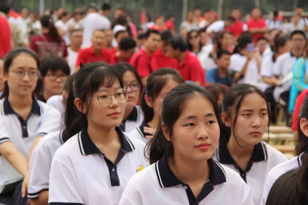 青春激情飞扬,学子扬帆远航——广饶一中三校区毕业