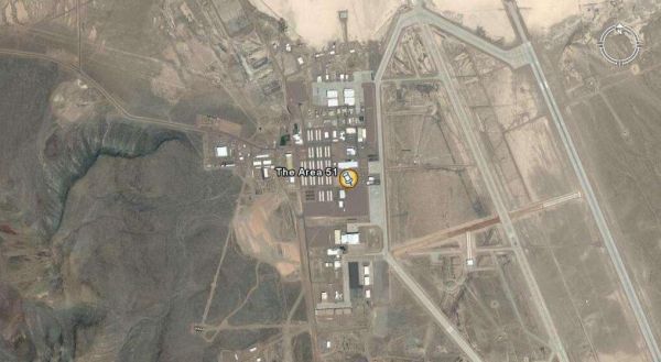 图为美国51区军事基地卫星图片