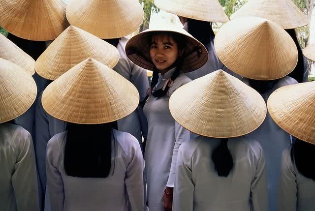 越南各民族人口多少_越南姑娘卖一次多少(3)