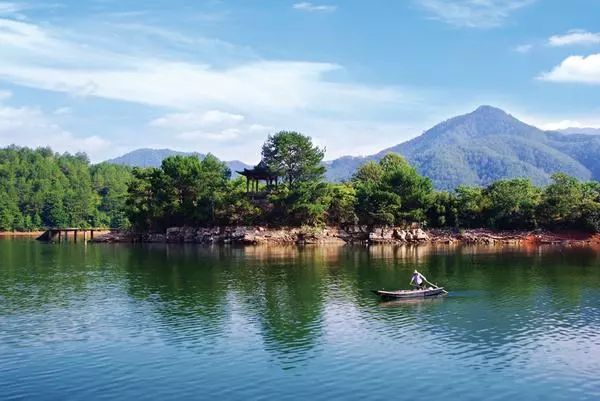 清流九龙湖