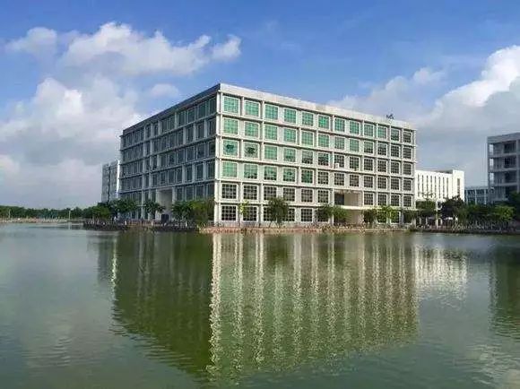 广州工商学院