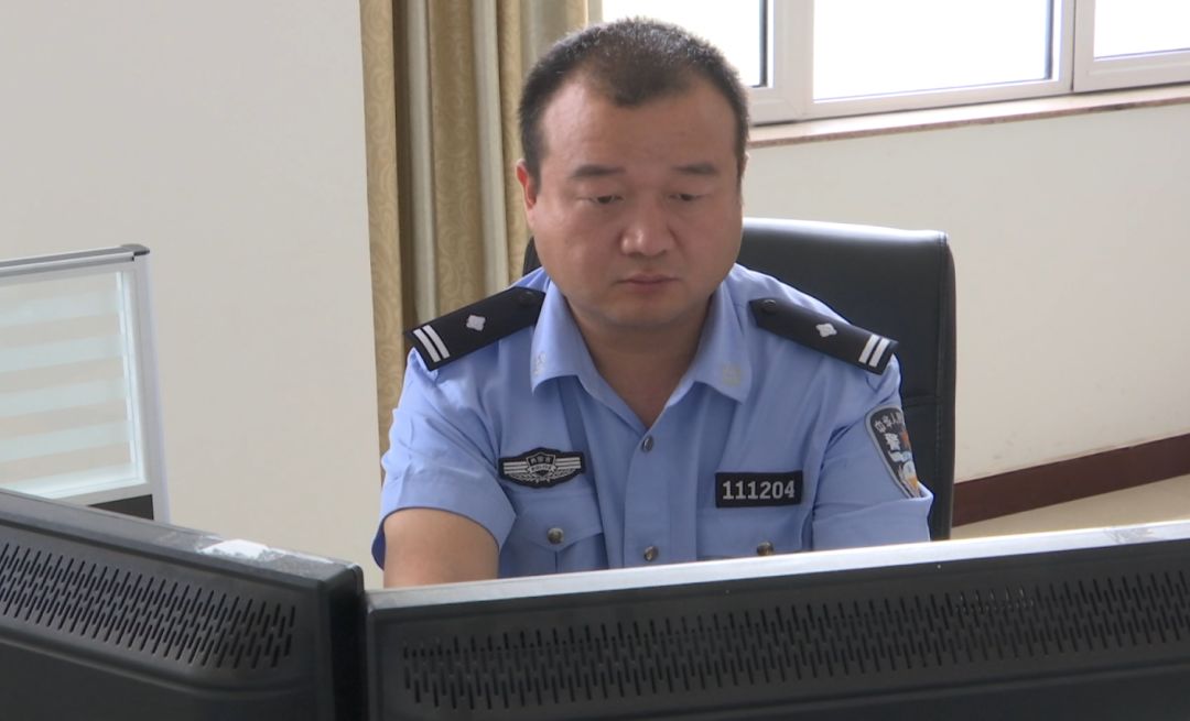 寻找宝音德力格尔式好民警:吴帅 80后刑警的"平安"梦