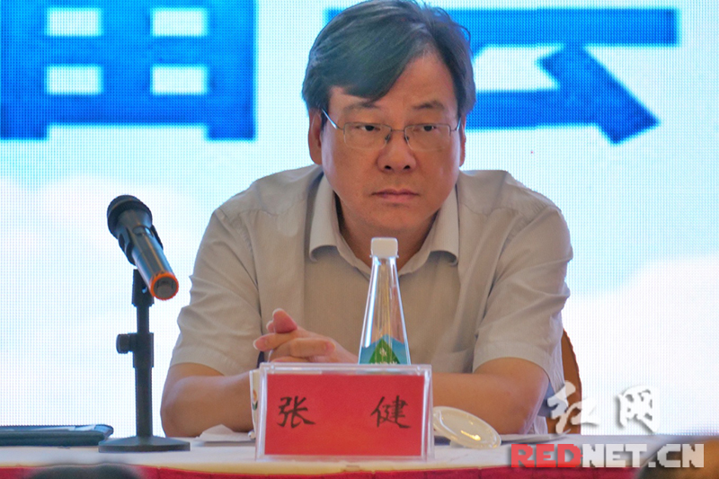 选举产生了会长张义昌,常务副会长兼秘书长赵凯,副会长祝益民,陈新宇