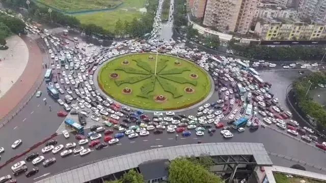 乐山人口2017_乐山大佛图片