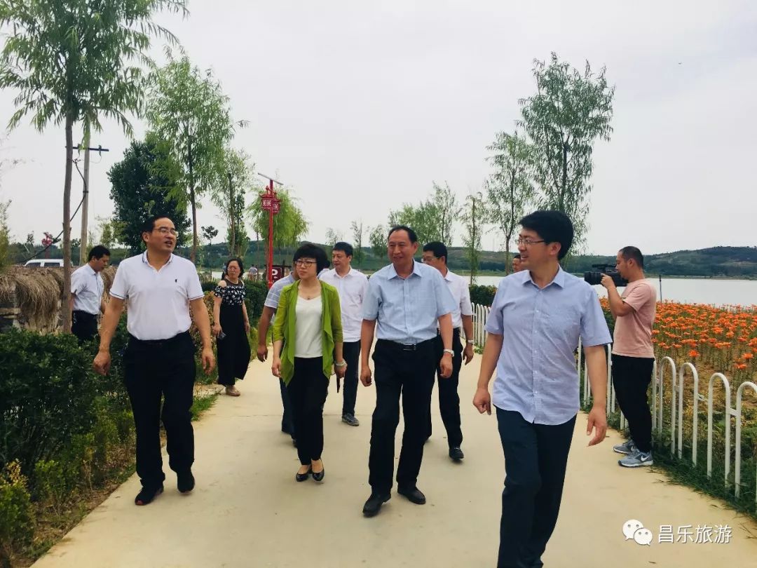 山东省旅发委规划发展处处长蒋卫东一行来昌乐调研