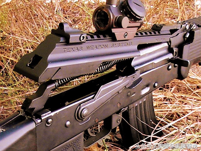 ak-12突击步枪 口径:7.62×39mm m43