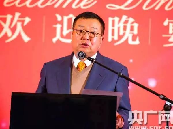 红牛董事长是谁_红牛图片头像(3)