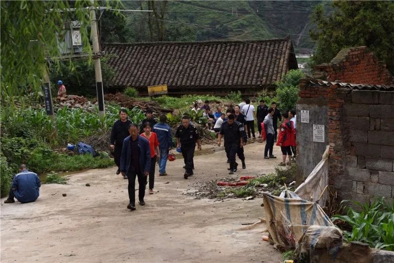 市政府高度重视,立即启动应急预案,曲靖市公安局党委委员,宣威市人民