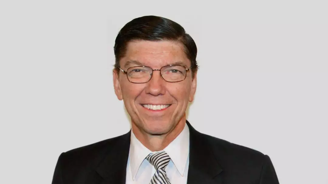 克莱顿·克里斯坦森(clayton christensen)