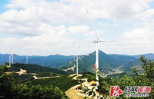 凤凰山风电场,立长株潭新能源风口.