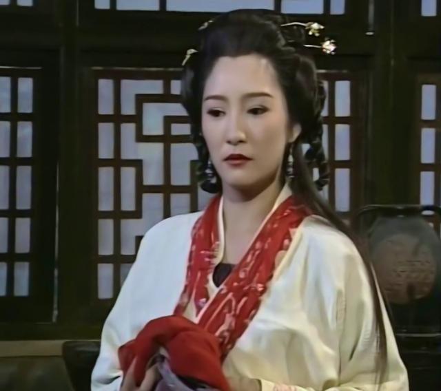 严慧明在《神雕侠侣》中饰演情痴--赤练仙子李莫愁