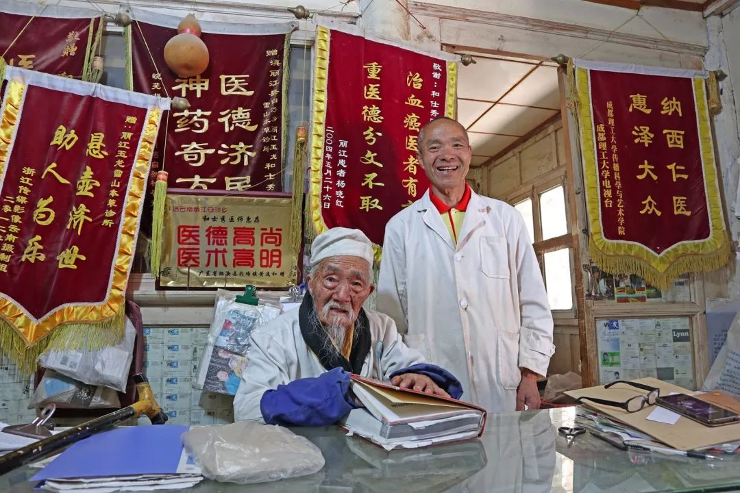 丽江的这家酒店,人生一定要来刷一次.