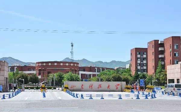 毕业季遇到报考季,来看看青岛这些大学的校园风景,为