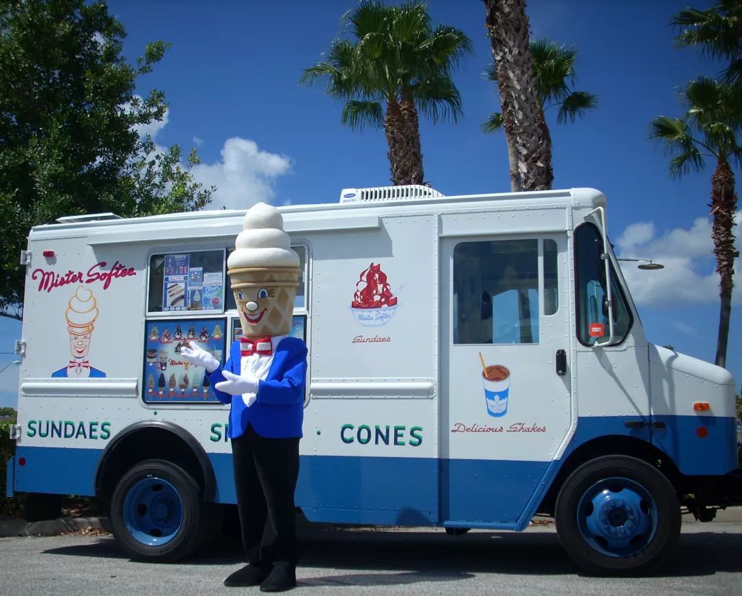 富豪雪糕车(mister softee)其实源自美国费城,公司成立于1956年,目前