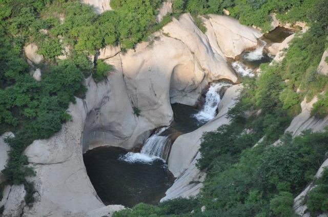 龙山县瓦房乡有多少人口_龙山县洛塔乡列坝村(3)