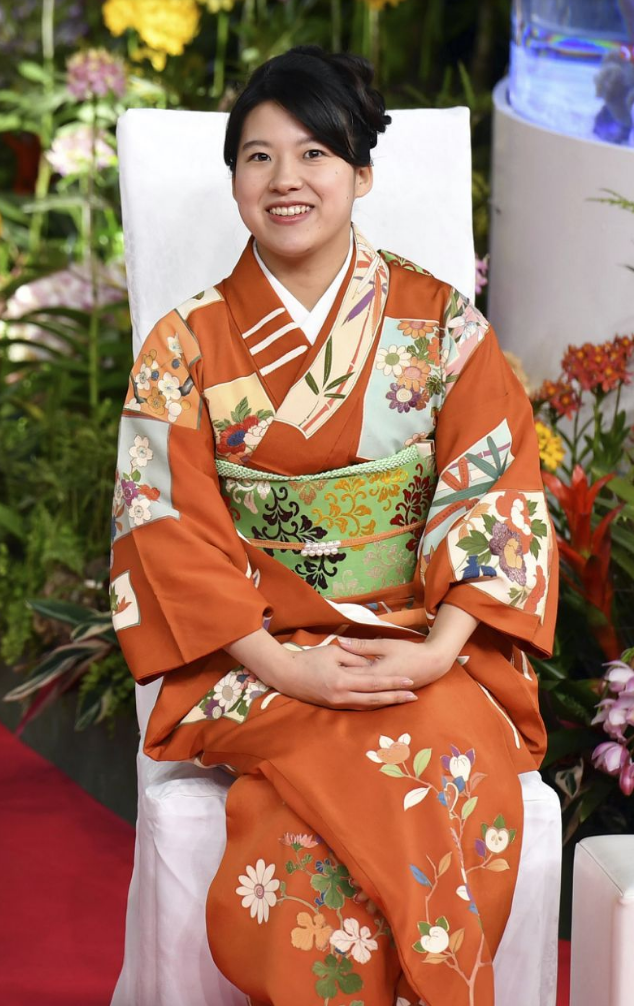 最后一位日本公主正在放弃她的皇室头衔,与平民结婚