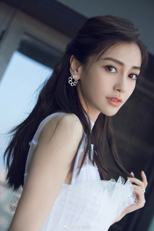 杨颖 (angelababy)