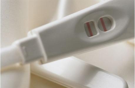 验孕棒测怀孕真的准确吗？怀孕多久能测出来？