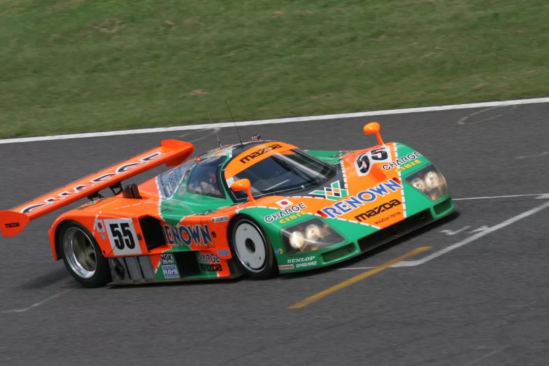 ▼ mazda 787b