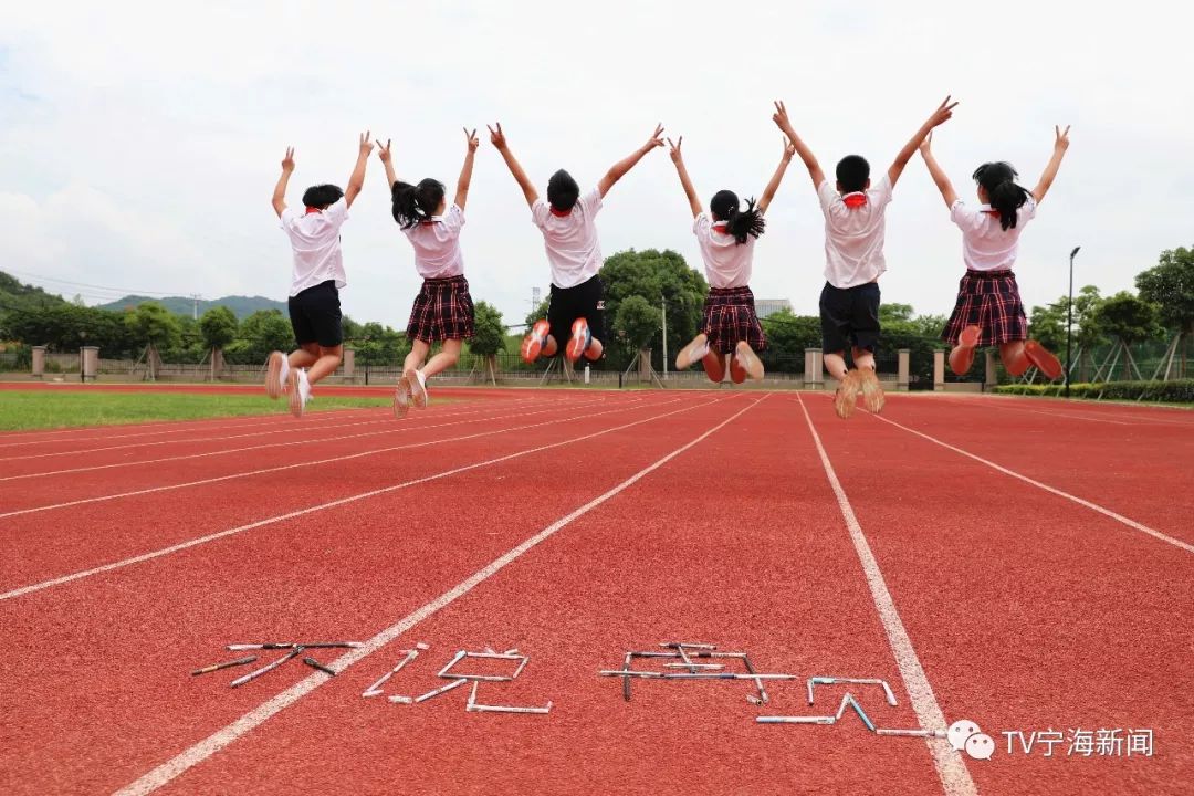 教育 正文 西店镇第二幼儿园 强蛟镇中心小学 县第一职业中学 留下了