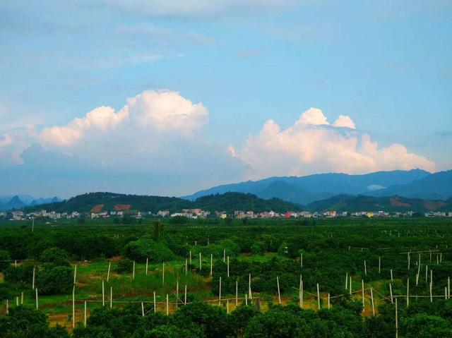 象州县寺村镇～荔浦县马岭镇,里程118km,总里程6609km.