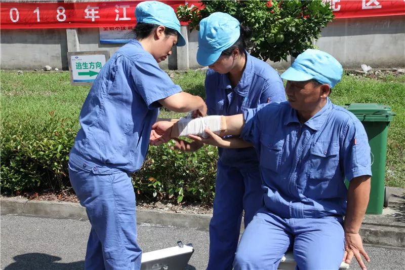 【安全】所开展江南火工品燃爆事故应急预案现场演练