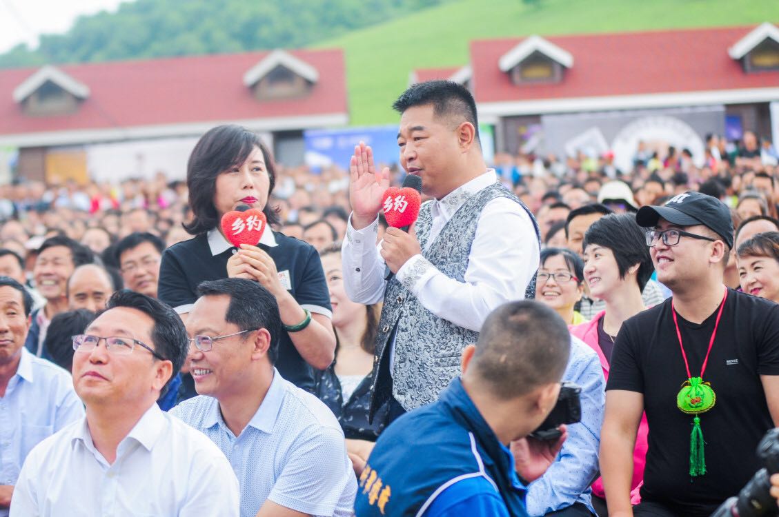 家和萨提亚学院创始人曹敬唯老师应邀成为《乡约》节目的点评嘉宾