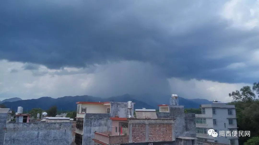 揭西:暴雨来临前的景象,震撼!