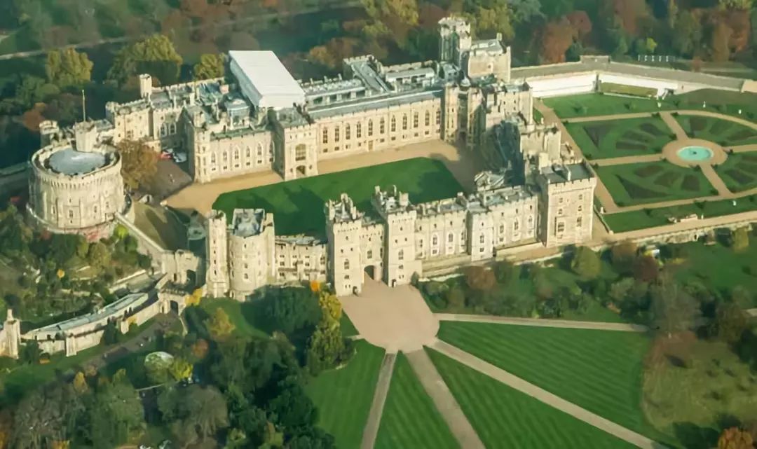 温莎城堡 (windsor castle)