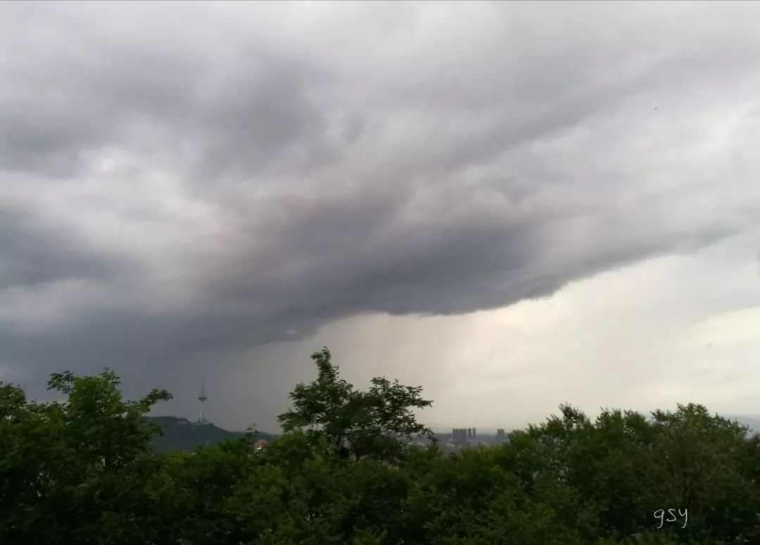 【丹东天气:这波雨 有来头】【一周天气趋势:雷雨常至