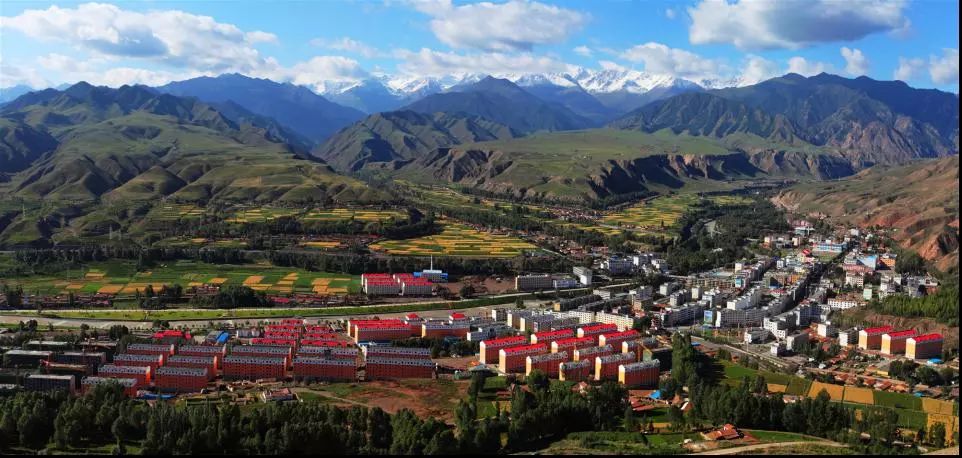 肃南裕固族自治县红湾寺镇(县城)三,大赛地点奖项公布时间:2018年7月