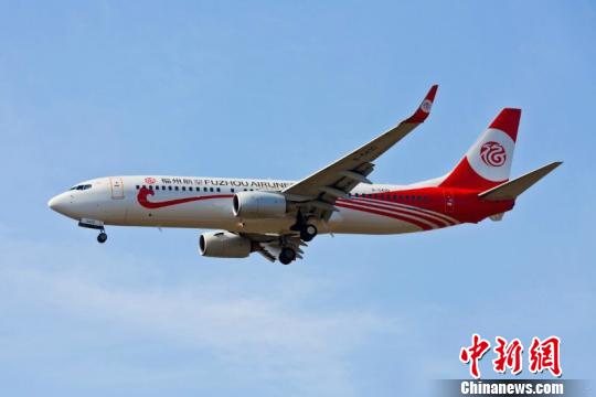 该航线由福州航空b737—800机型执行,每周二,四,六飞行3班,航班号为fu