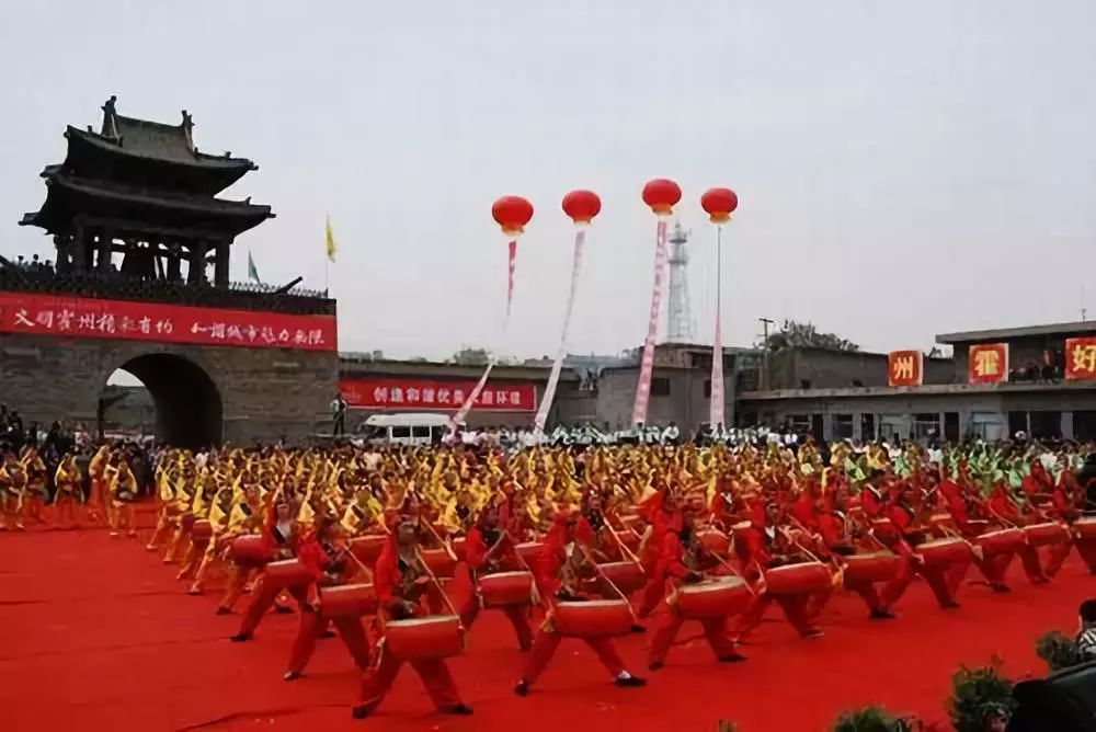 锣鼓什么成语_成语故事图片