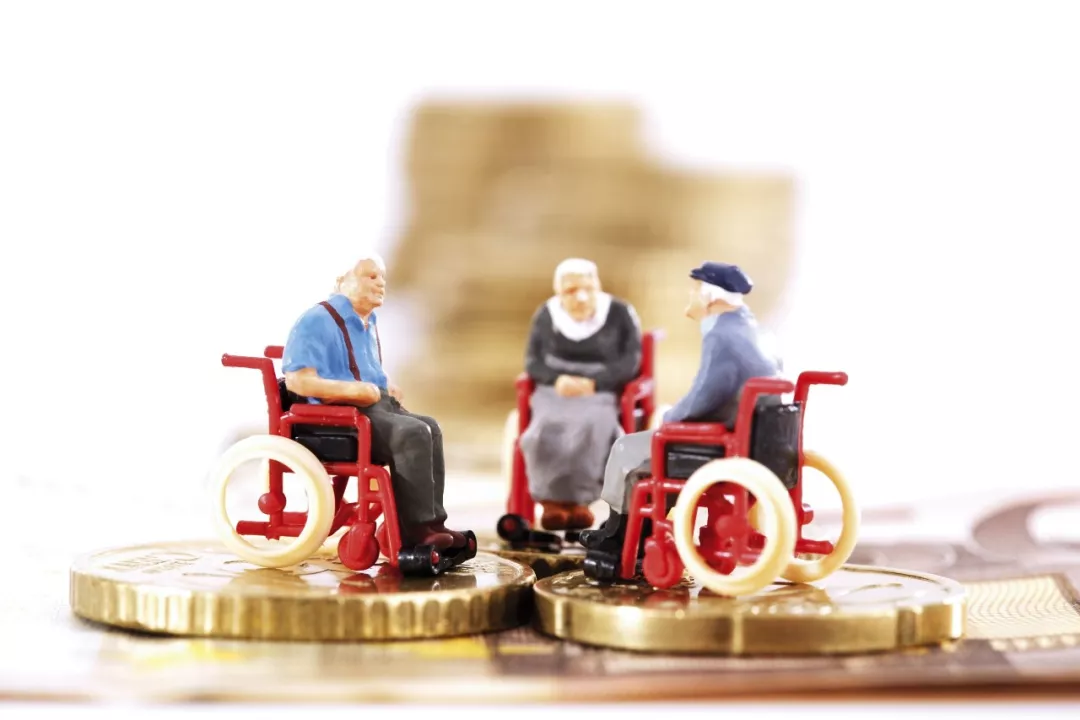 上海:企业退休人员养老金每人定额增加60元