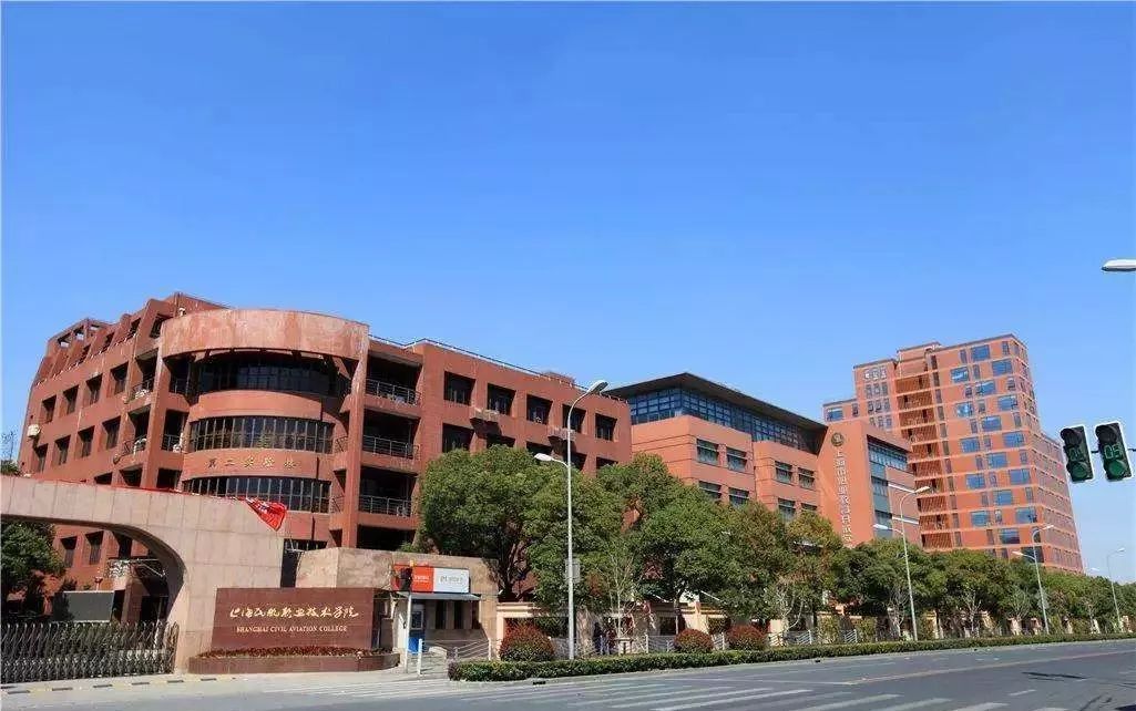 上海科学技术职业学院2013年江苏专科投档分数线