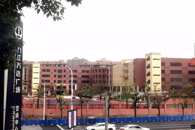 万达华府中小学学区划分:浔南小学,濂溪区外国语学校