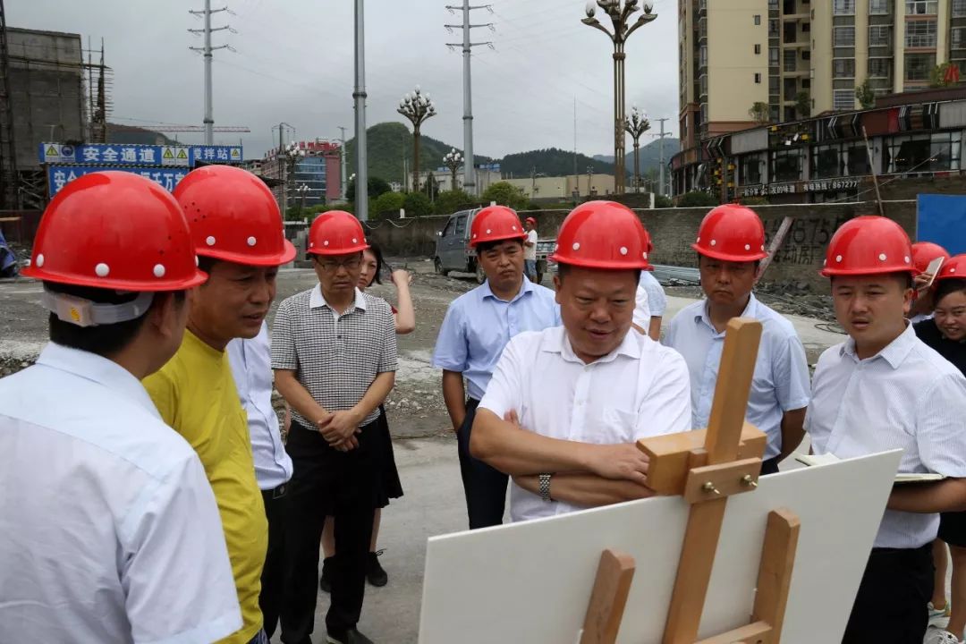 商友江一行调研旅发会项目建设审稿:杨绪刚 吴聪智编辑:田旭飞返回