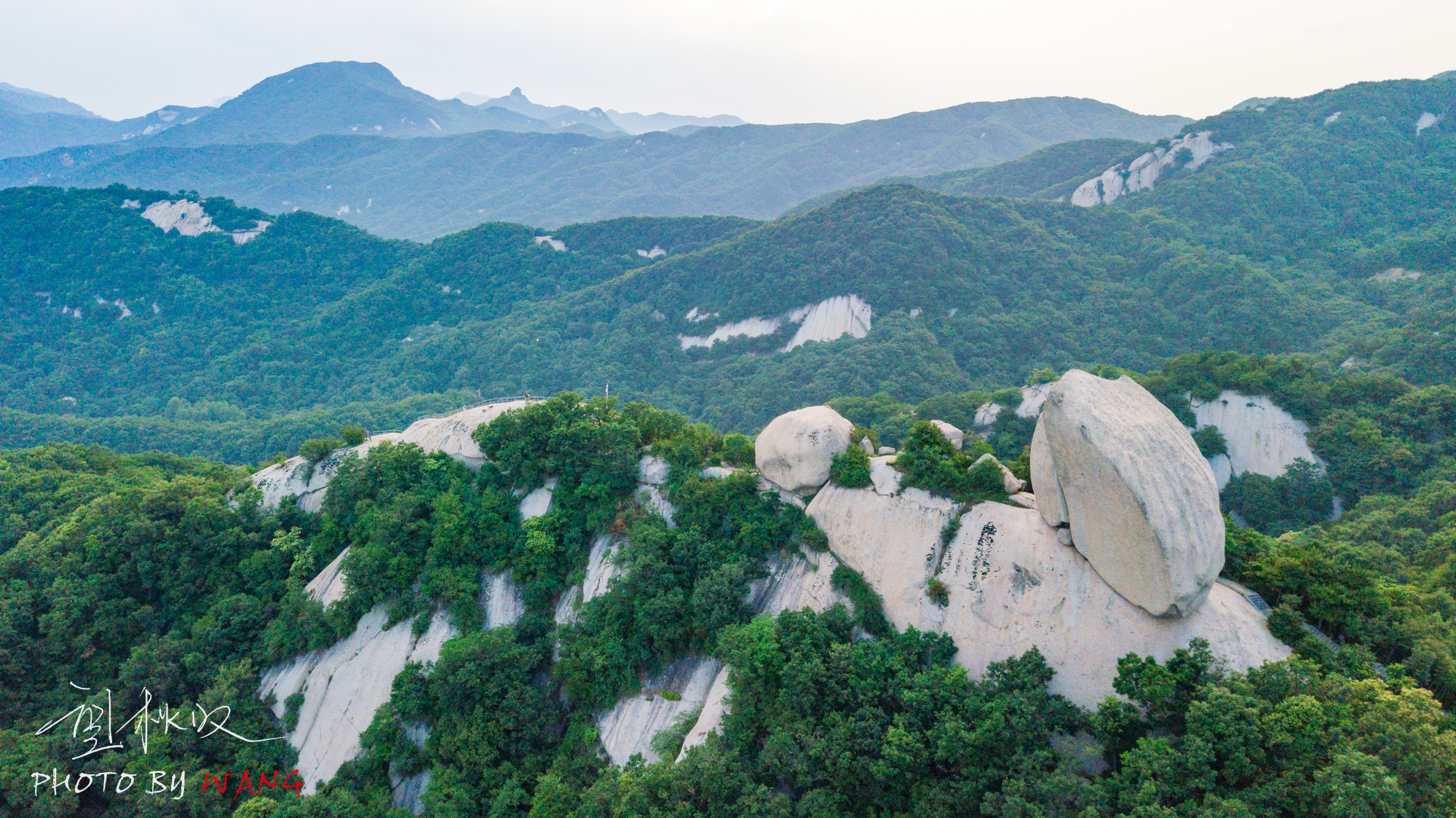 山峰上的汉字?天池山的谜谁能解?