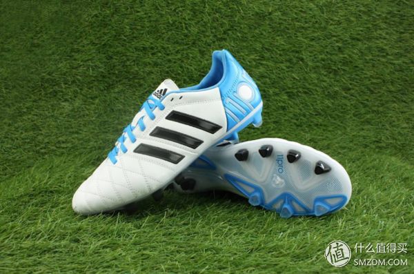 在2015年5月,阿迪达斯宣布"f50 adizero,adipure,猎鹰和狂战士已死"