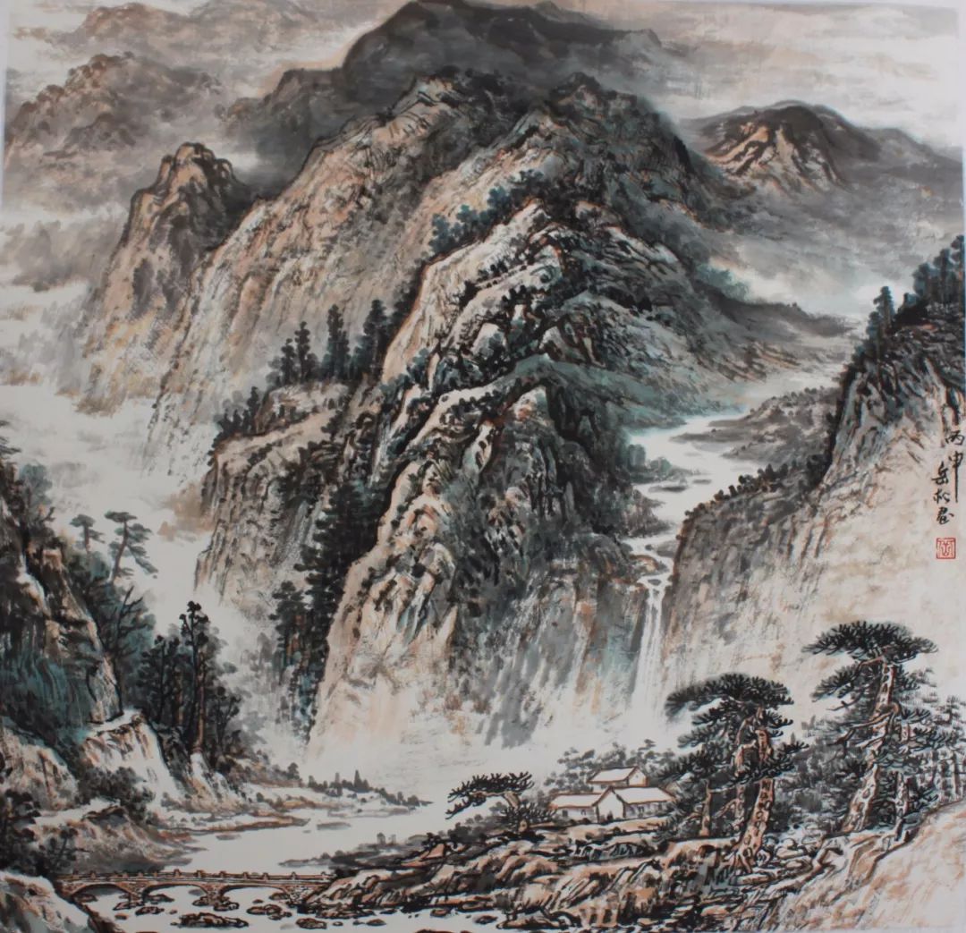 在画家笔下,山水画灵动的意境,出神的笔墨与泰山景色融会贯通,将泰山