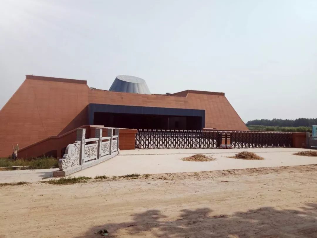 高青文化市文物局领导到陈庄遗址博物馆项目现场检查指导工作