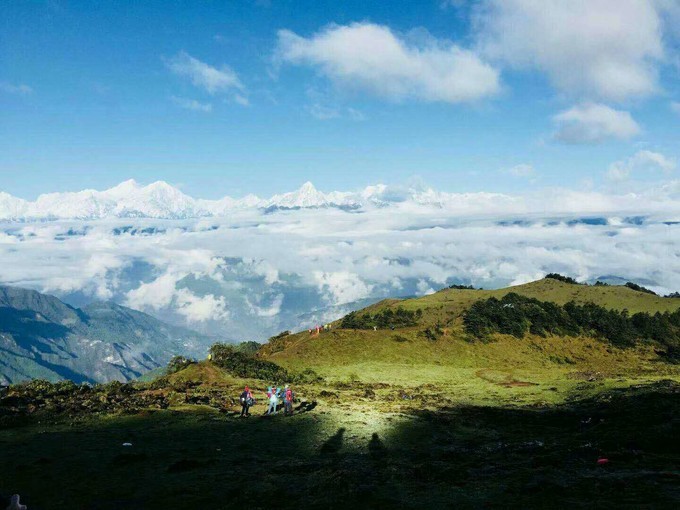 华尖山攻略,与红岩顶,牛背山,四人同齐名