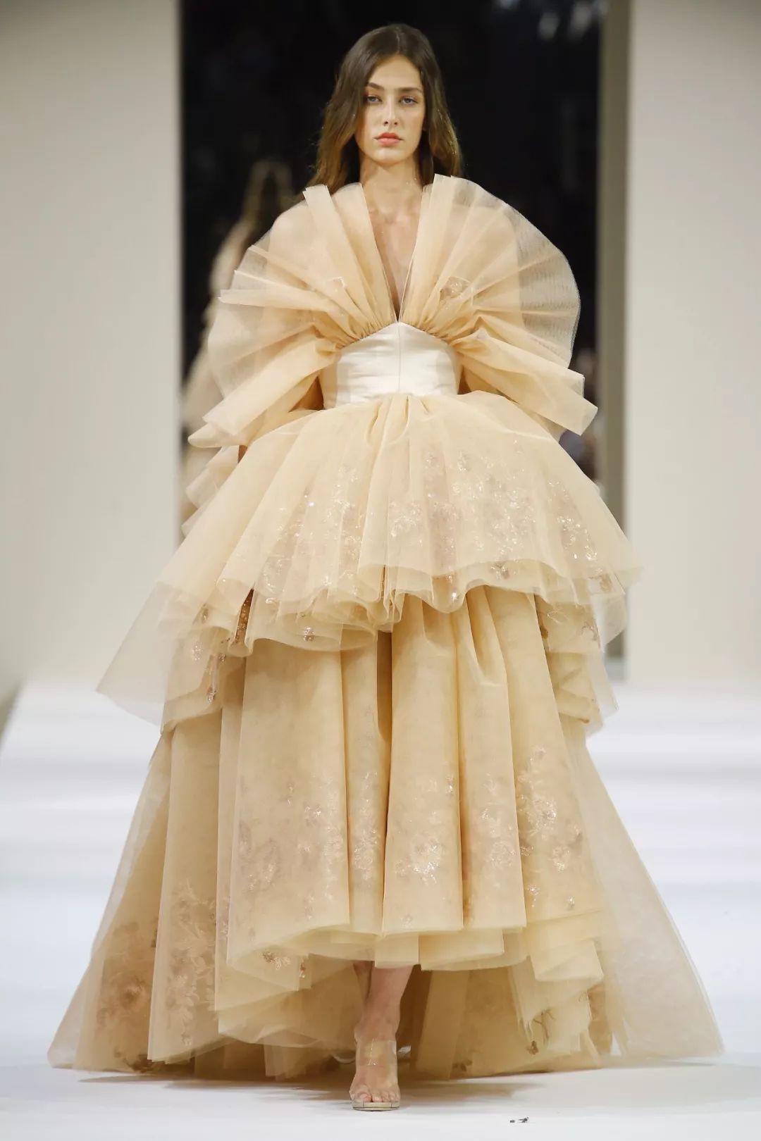 ALEXISMABILLE2018秋冬高级定制秀场