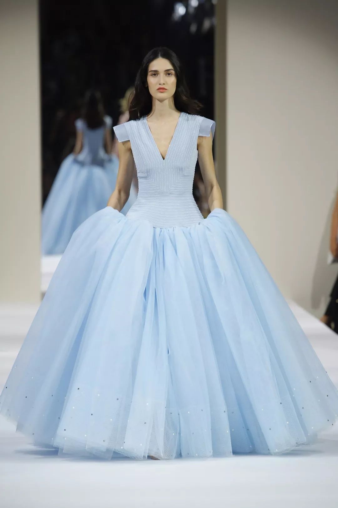 ALEXISMABILLE2018秋冬高级定制秀场