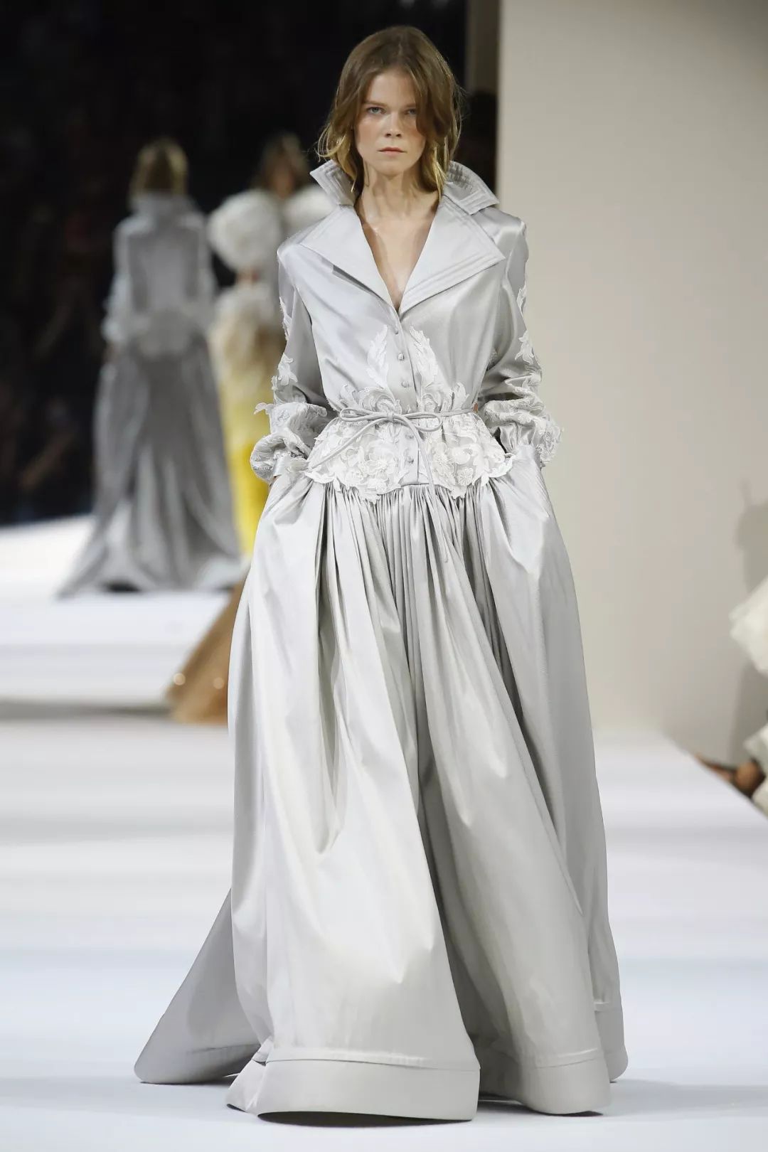 ALEXISMABILLE2018秋冬高级定制秀场