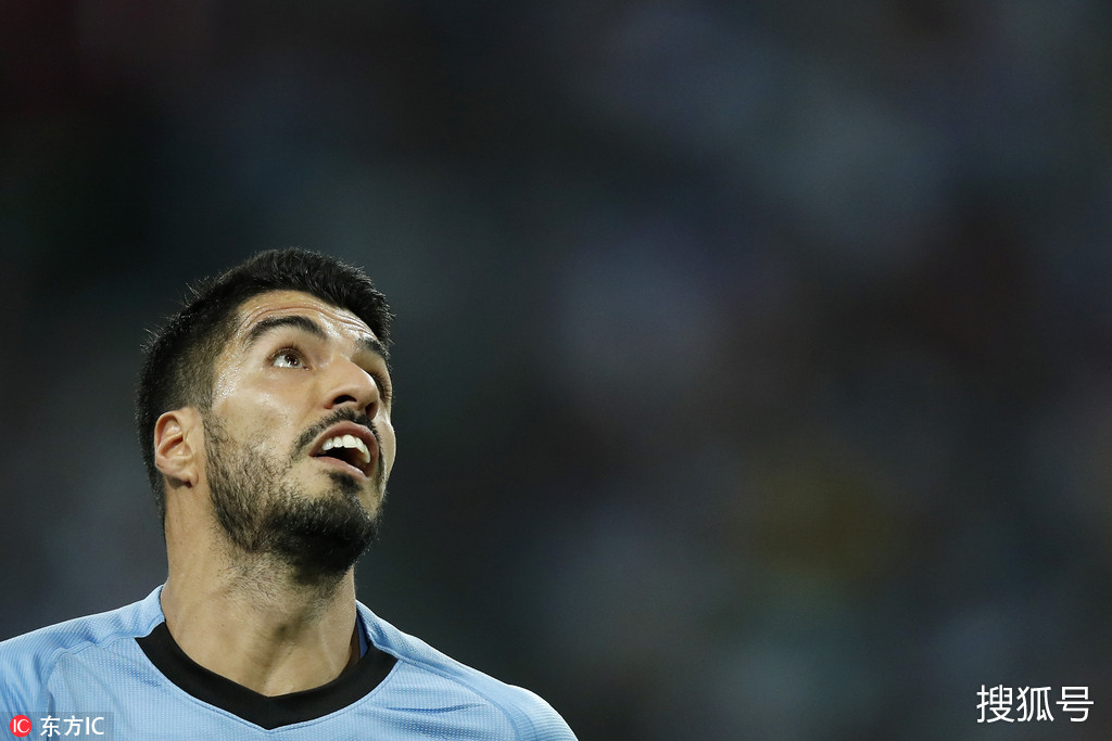 乌拉圭惨遭淘汰 苏亚雷斯赛后万分失落